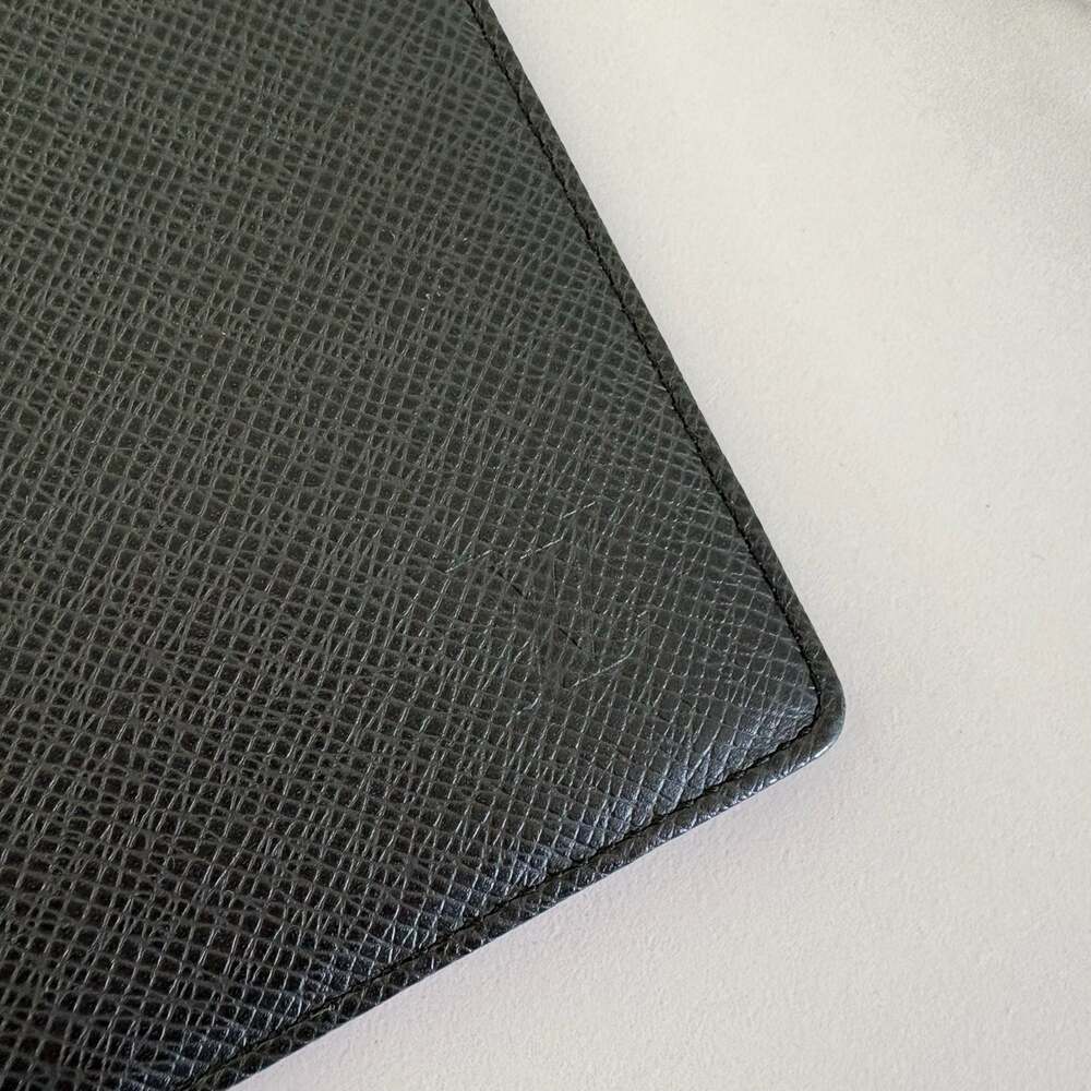 Louis Vuitton Taiga Leather Long Wallet Ardoise Black - Picture 2 of 9